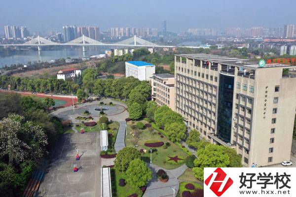 衡陽有哪些中專衛(wèi)校？有哪些辦學特色？