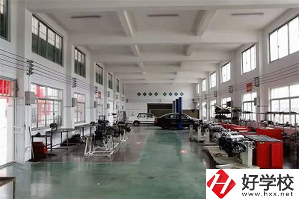 婁底市最好的公辦中專是哪所？有什么辦學(xué)特色？
