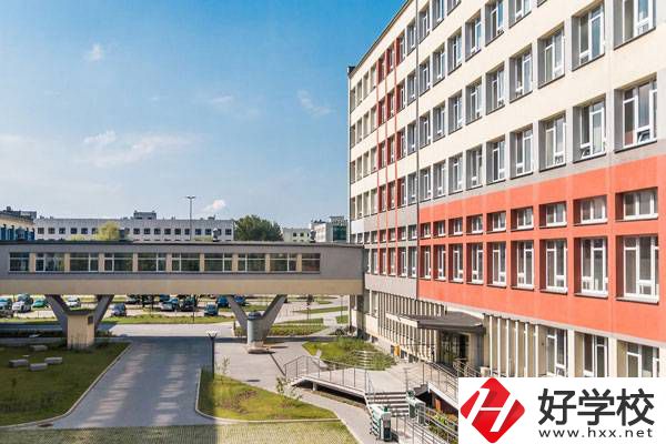 湘潭信息中等職業(yè)技術(shù)學校在哪里？辦學條件怎么樣？