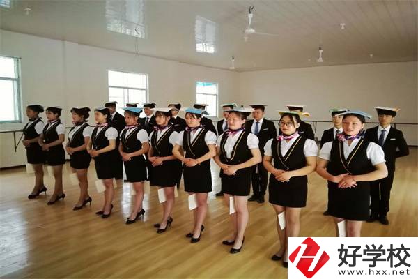 在湘西就讀中?？梢粤魧W(xué)嗎？哪所中專更有留學(xué)經(jīng)驗(yàn)？