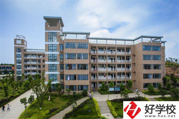 湖南寧鄉(xiāng)有哪些比較好的中專？就業(yè)升學(xué)怎么樣？