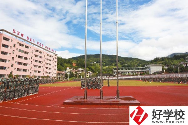在桂東縣職業(yè)教育中心學(xué)計算機怎么樣？