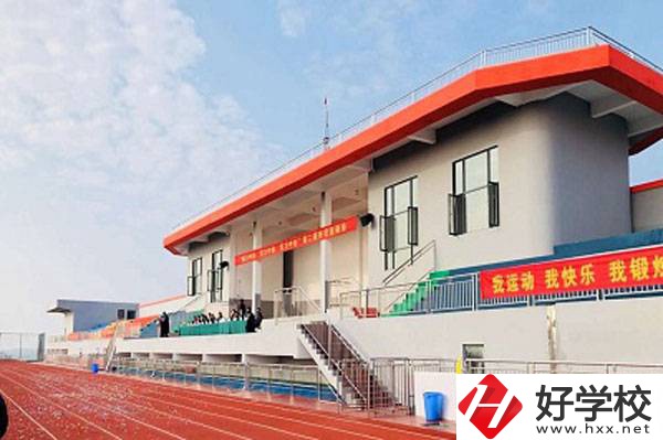 瀏陽市中協(xié)高新科技學(xué)校的招生專業(yè)有哪些？學(xué)費(fèi)貴嗎？