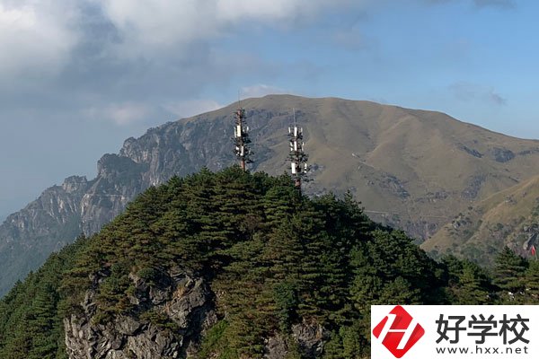 懷化工業(yè)中等學(xué)校專業(yè)怎么樣？畢業(yè)后前景如何？