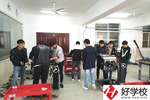 炎陵縣職業(yè)技術(shù)學(xué)校有哪些招生專業(yè)？
