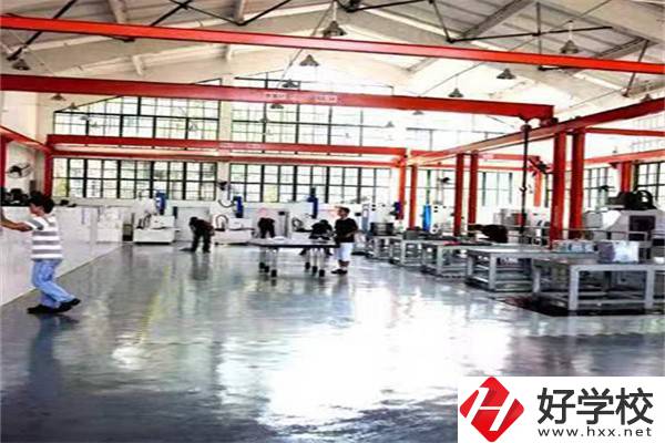 益陽最好的民辦技校是哪所？技校讀了有用嗎？
