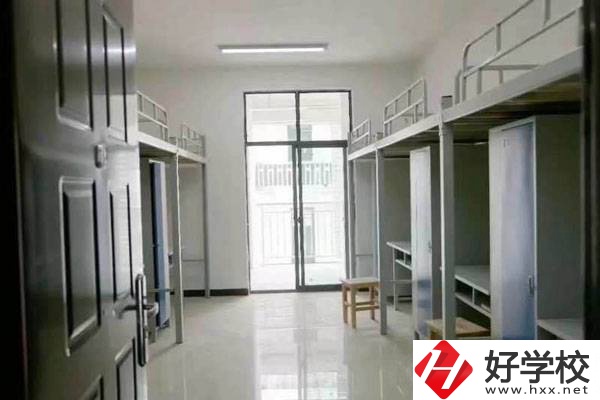 益陽職業(yè)技術(shù)學(xué)院怎么樣?有中職部嗎？