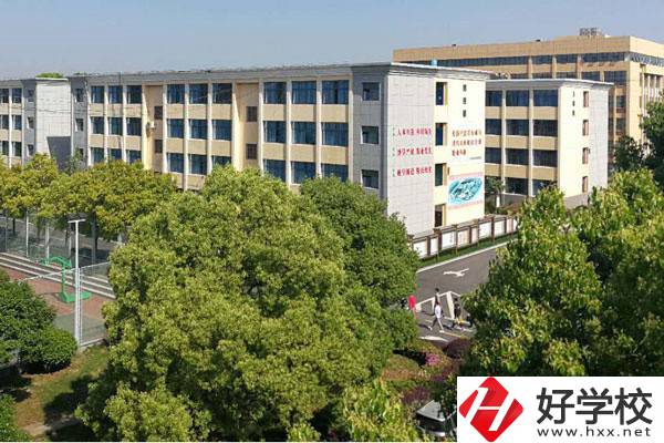 岳陽(yáng)市平江縣最好的中職學(xué)校是哪一所？