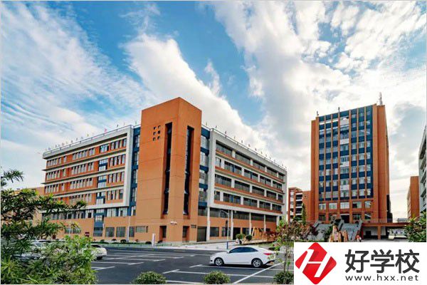 婁底有可以讀五年制大專的職高學(xué)校嗎？