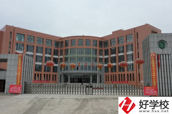 湘西的公辦職高有哪些？免學(xué)費(fèi)嗎？