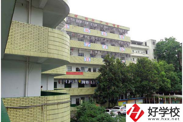 衡陽(yáng)烹飪中等職業(yè)學(xué)校怎么樣？廚師專業(yè)好不好？