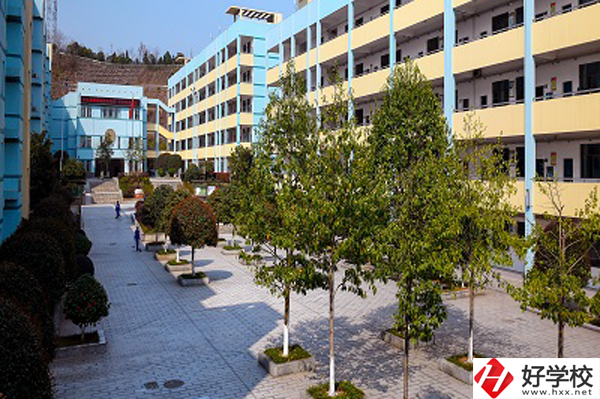 長(zhǎng)沙財(cái)經(jīng)學(xué)校有哪些專業(yè)？