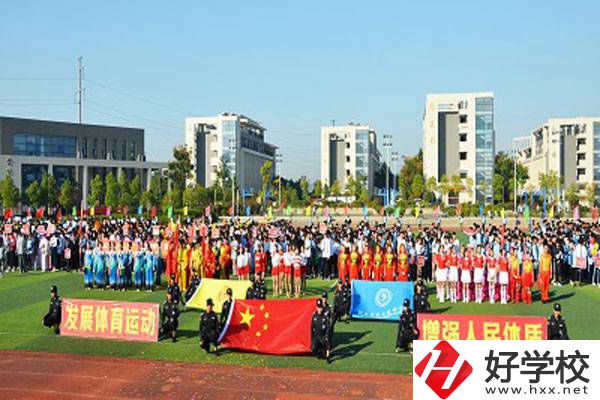 株洲市商業(yè)中專學(xué)校怎么樣？有什么報(bào)名條件？