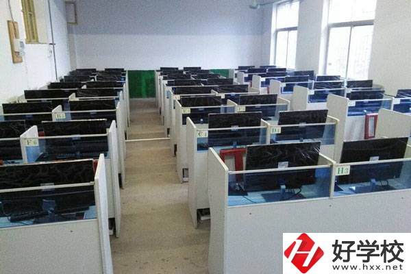 岳陽這3所民辦中職學校比較好，你中意哪一所？