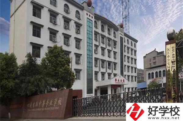 益陽市四通電腦中等專業(yè)學(xué)校的實訓(xùn)條件怎么樣？