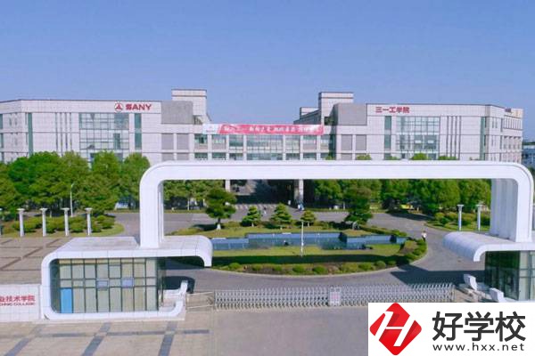 長沙初中畢業(yè)生可以讀的五年制大專學校有哪些？
