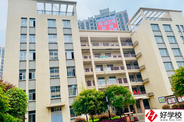 邵陽市哈博職業(yè)中專學校怎么樣？