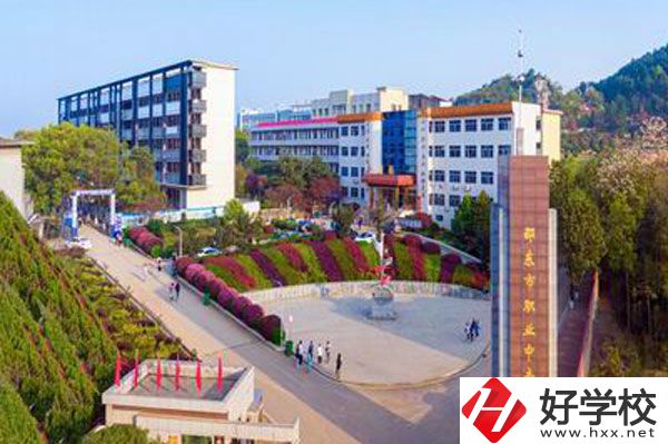 邵東縣職業(yè)中專的皮革工藝專業(yè)好不好？
