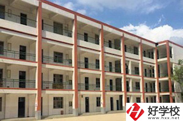 長沙航天學(xué)校有哪些資助政策？