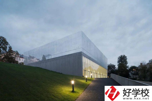 益陽哪些公辦中專比較好？它們有哪些特色專業(yè)？