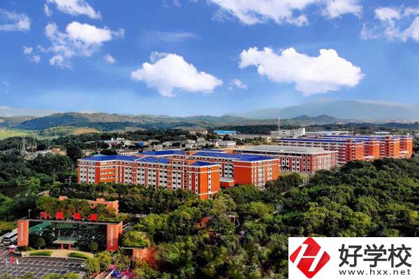 湖南有什么中專學?？梢詫W醫(yī)?中職學醫(yī)要提高學歷嗎?