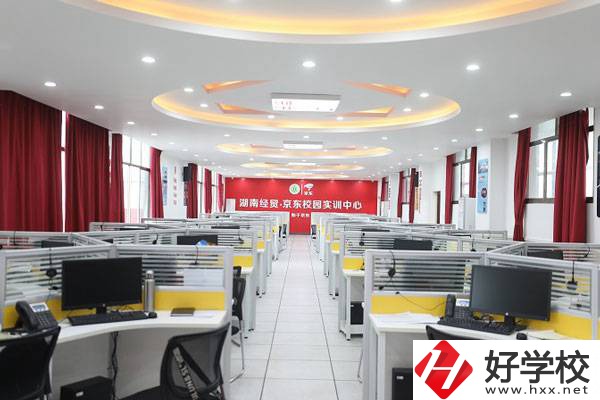 湘潭的公辦中職推薦就業(yè)嗎？哪些學(xué)校的就業(yè)率比較高？