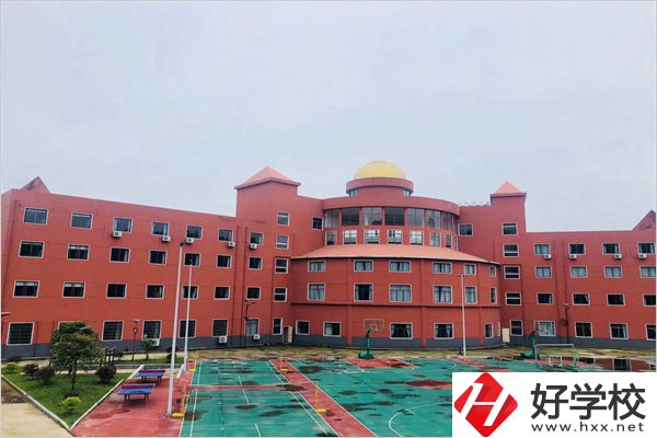 湘潭天人職校的管理怎么樣？嚴(yán)格嗎？