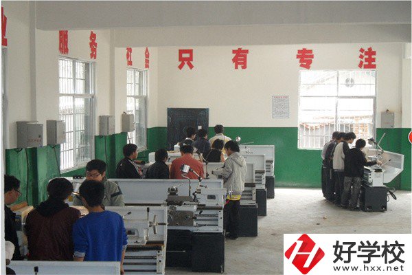 懷化的公辦職高有哪些？可以免學(xué)費(fèi)嗎？