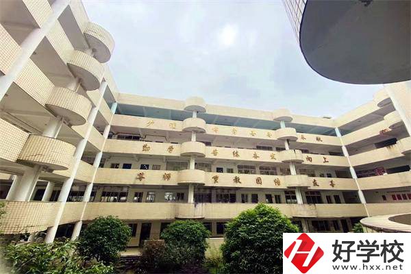 成績差讀長沙哪些職校比較好？怎么在校提升自己？