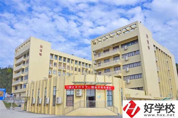 郴州技師學(xué)院辦學(xué)條件好嗎？開設(shè)有什么專業(yè)？
