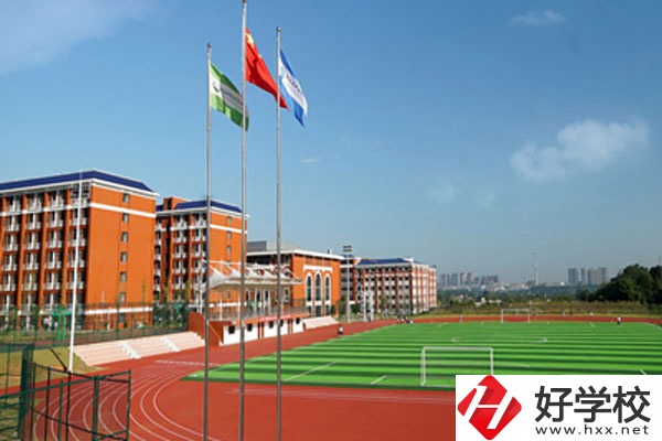 湖南醫(yī)藥職業(yè)中專有哪些招生專業(yè)，報(bào)考要求是什么？
