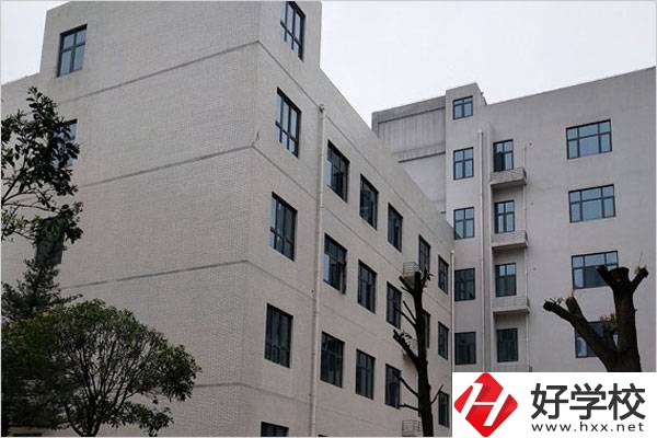 想學(xué)直播電商服務(wù)專(zhuān)業(yè)，湖南有哪些合適的學(xué)校？