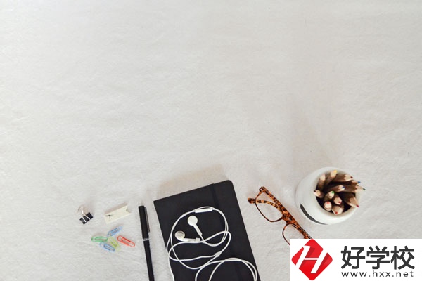 湖南省道縣師范學(xué)校好不好？什么專業(yè)女生最多？