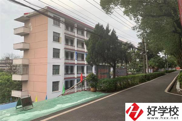 株洲英泰軟件工程技術(shù)學(xué)校在哪里？辦學(xué)條件怎樣？