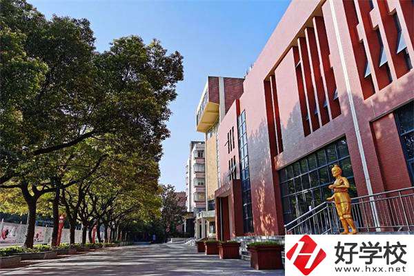湖南建筑高級技工學校是公辦嗎？辦學怎么樣？