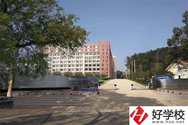 長沙排名前三的民辦技校有哪些？辦學條件怎么樣？