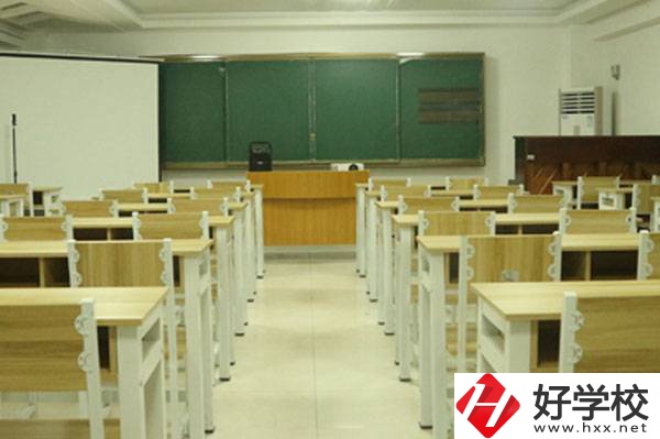 湖南長(zhǎng)沙藝術(shù)學(xué)校怎么樣，助學(xué)政策有哪些？