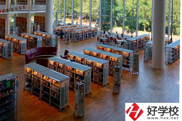 永州市綜合職業(yè)中等專業(yè)學校有什么專業(yè)？