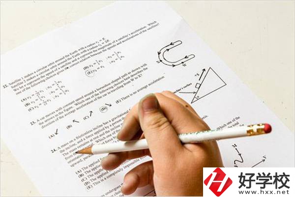 湖南職業(yè)高考簡單嗎？考試都考些什么內(nèi)容？