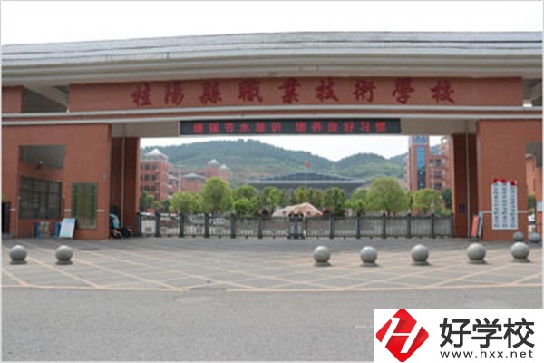 郴州排名前三的中專是哪幾所？有什么辦學(xué)優(yōu)勢？