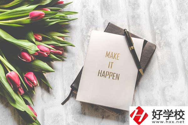 初中畢業(yè)讀長(zhǎng)沙中部鐵路航空學(xué)校，有哪些招生要求？