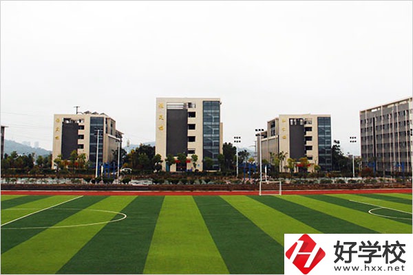 湖南省商業(yè)技師學院有哪些人才培養(yǎng)特色？