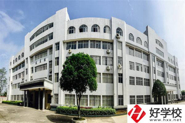 婁底市最好的公辦中專是哪所？有什么辦學(xué)特色？