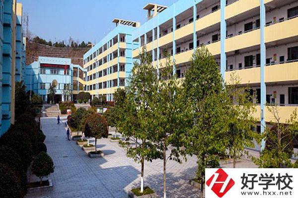 成績一般想上湖南的中專院校，有哪些學(xué)?？蛇x？