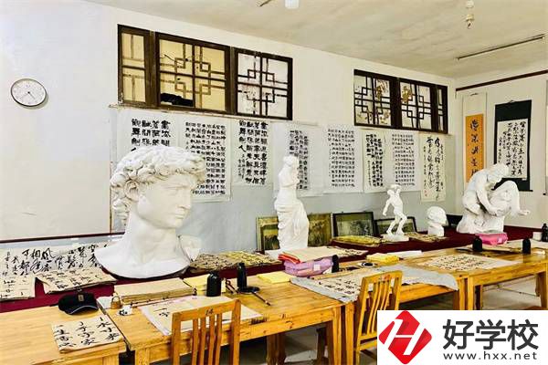 常德學(xué)設(shè)計可以讀哪所中專？可以升學(xué)嗎？