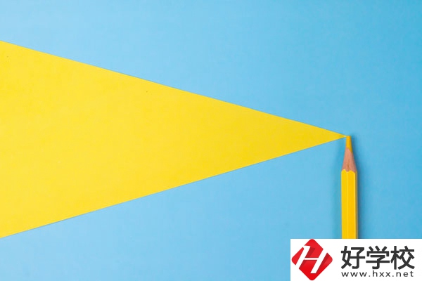 湖南省祁陽師范學(xué)校好不好？宿舍壞境怎么樣？