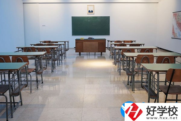 株洲最好的職業(yè)學(xué)校是哪個(gè)？宿舍怎么樣？
