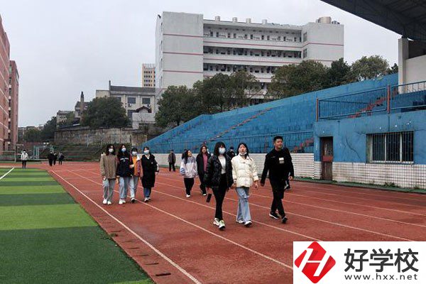 湖南有哪幾所成人中專？什么是成人中專？
