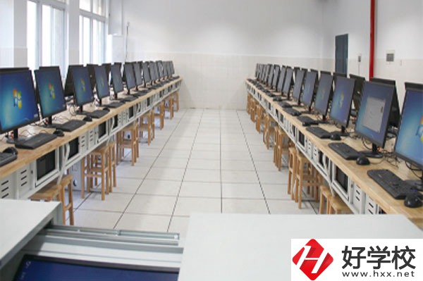 湖南省工業(yè)貿(mào)易學(xué)校怎么樣，就業(yè)情況如何？
