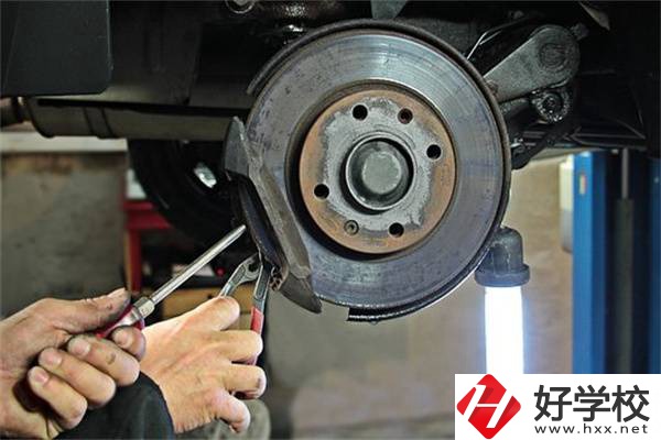 永州職校有哪些熱門專業(yè)？好不好找工作？